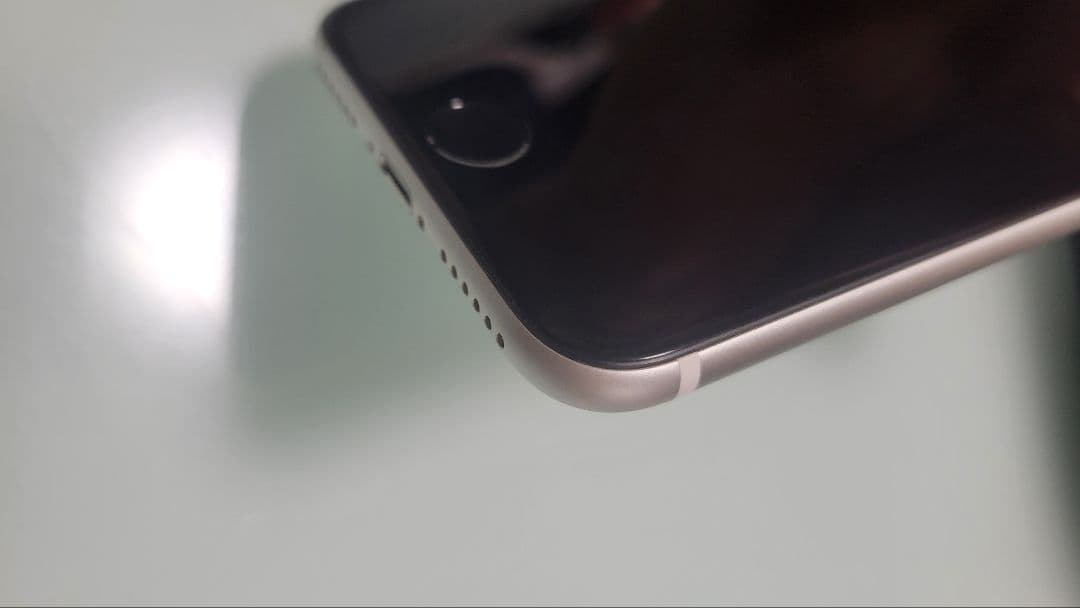 IPhone SE 第2世代 (SE2)