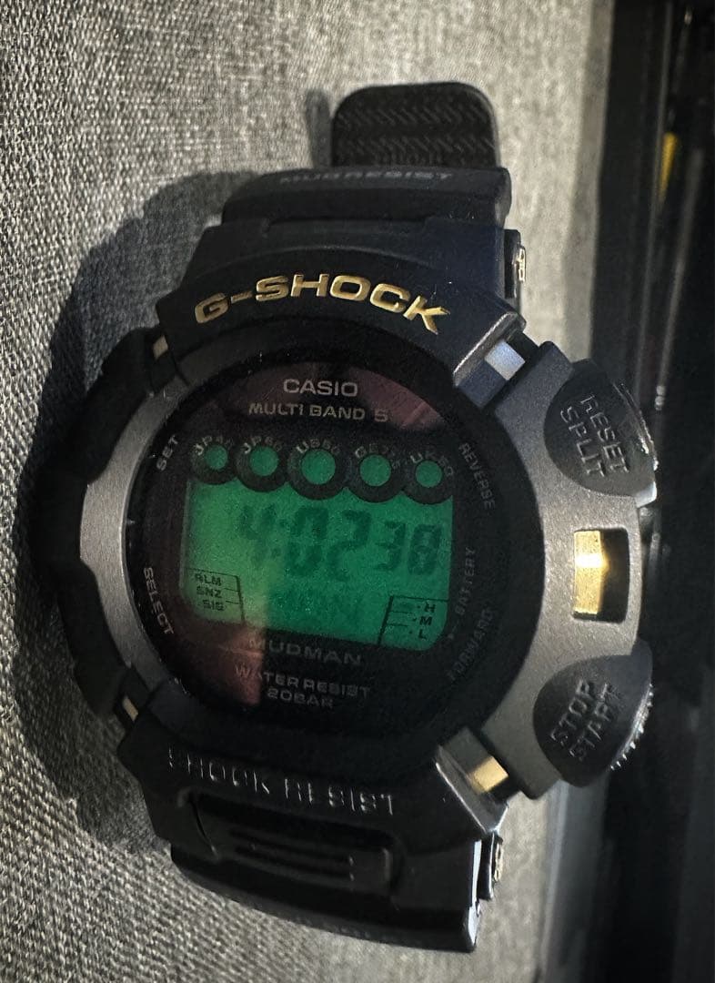 美品 G-SHOCK GW-9025Aマッドマン 25周年限定 電波ソーラー