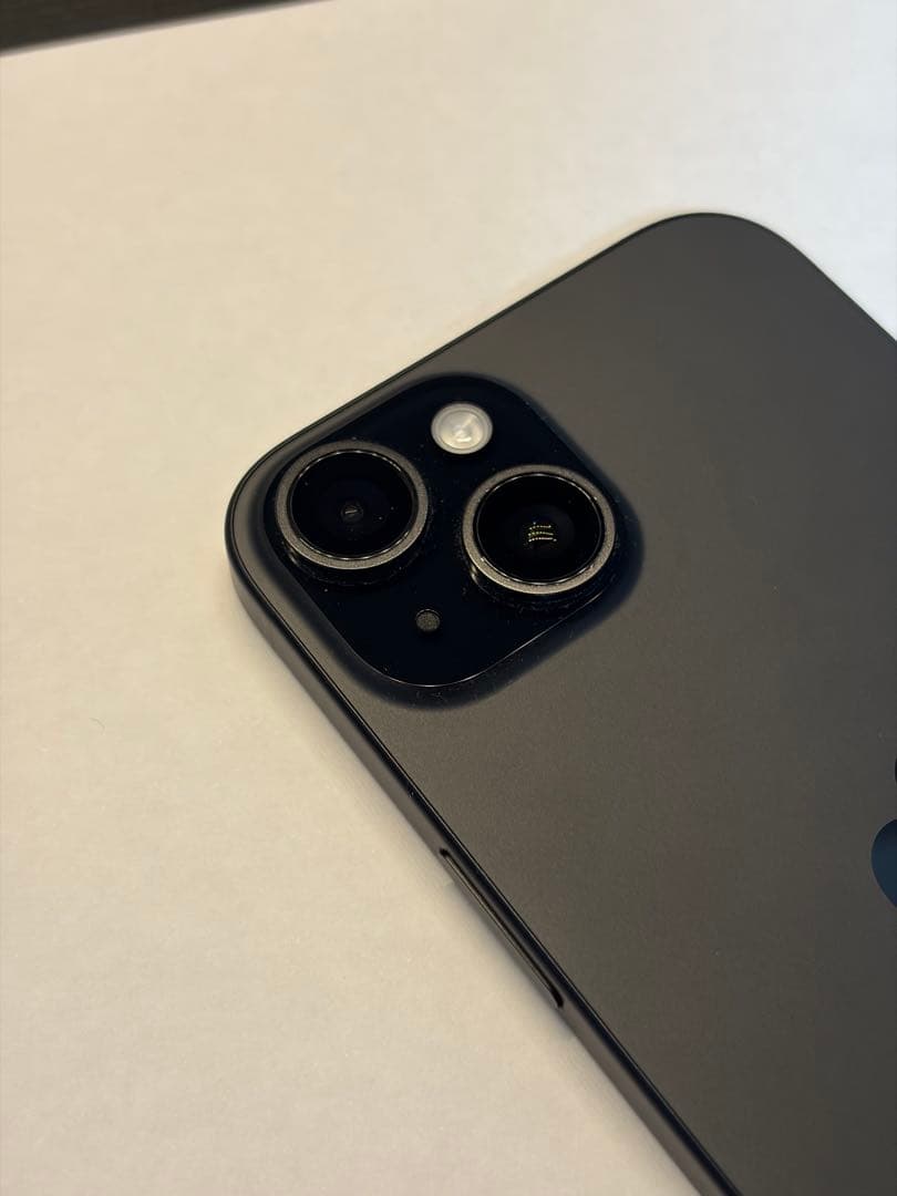 Apple iPhone 15 ブラック128GB