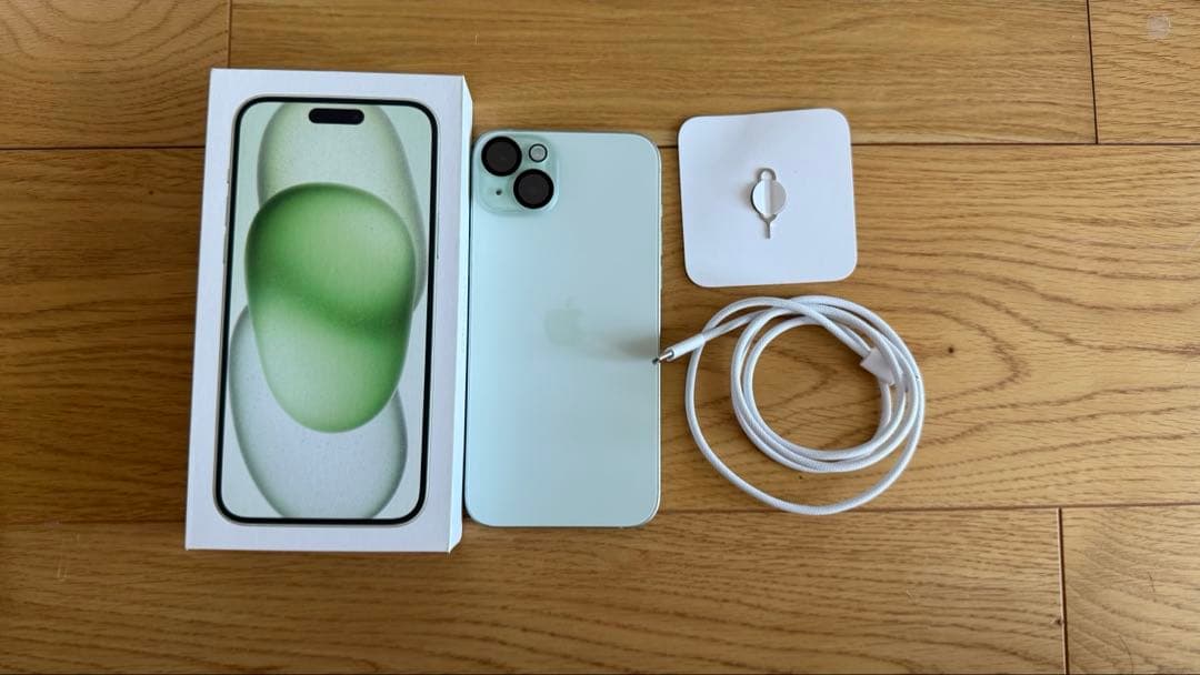 iPhone15 plus 美品 グリーン