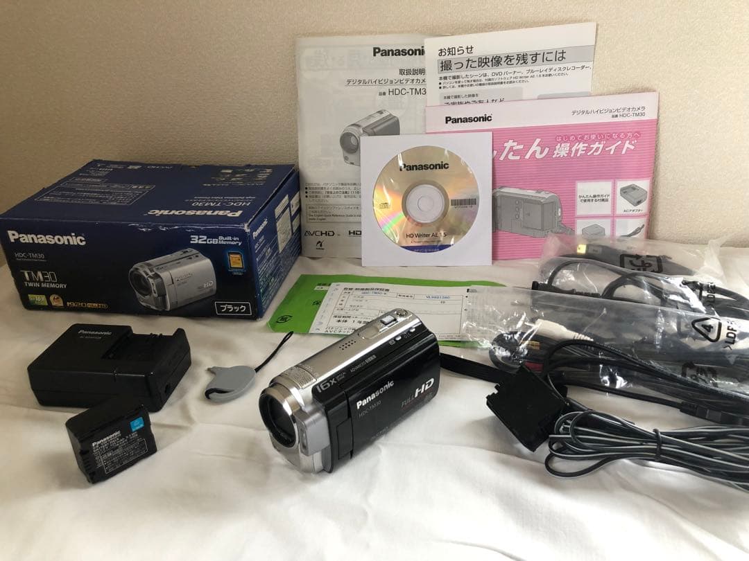【美品】パナソニック HDC-TM30 デジタルハイビジョンビデオカメラ