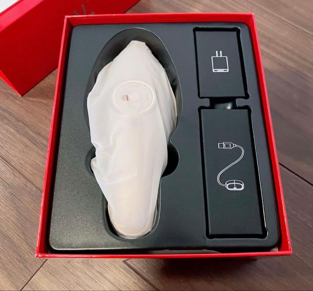 【新品未開封】IKKOプロデュースMEラボンエクラ 美顔器