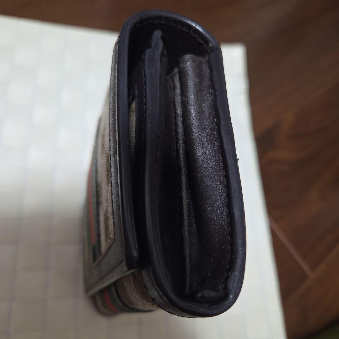 ケロケロの宅配　　GUCCI　グッチ　財布　GGキャンバス