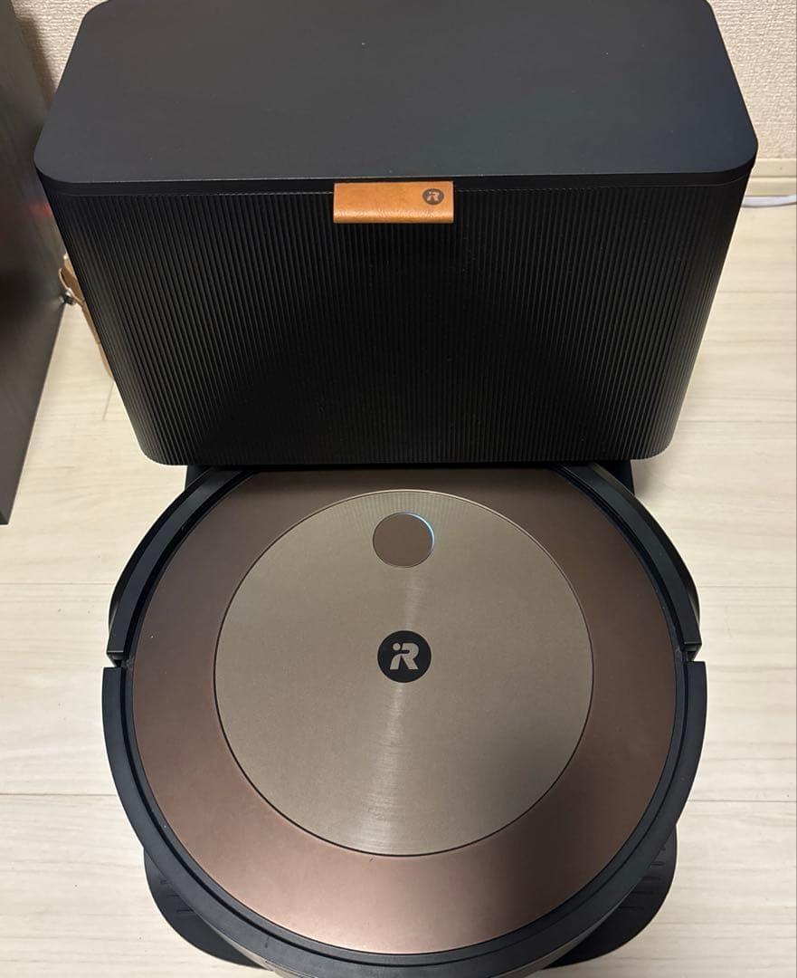 iRobot ルンバ　j9+ クリーンベース付き（長期保証5年）