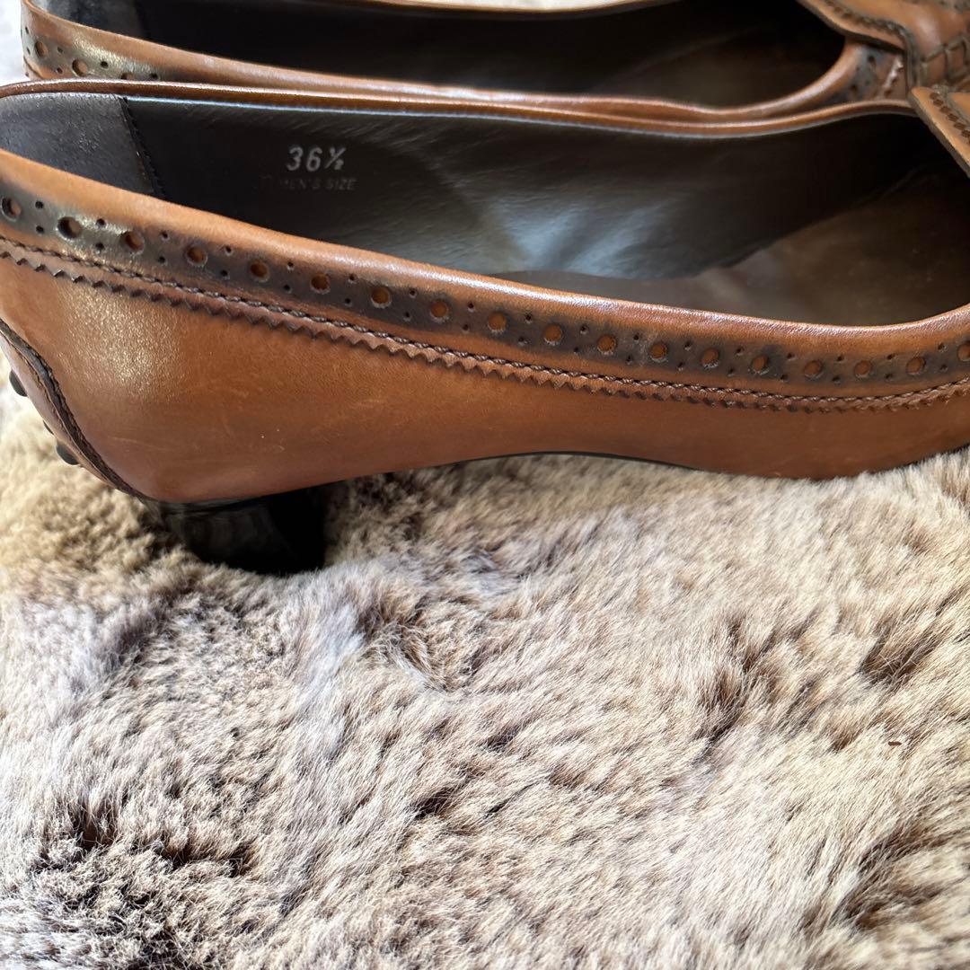 TOD'S トッズ　 ブラウン タッセル付き パンプス　美品　激安