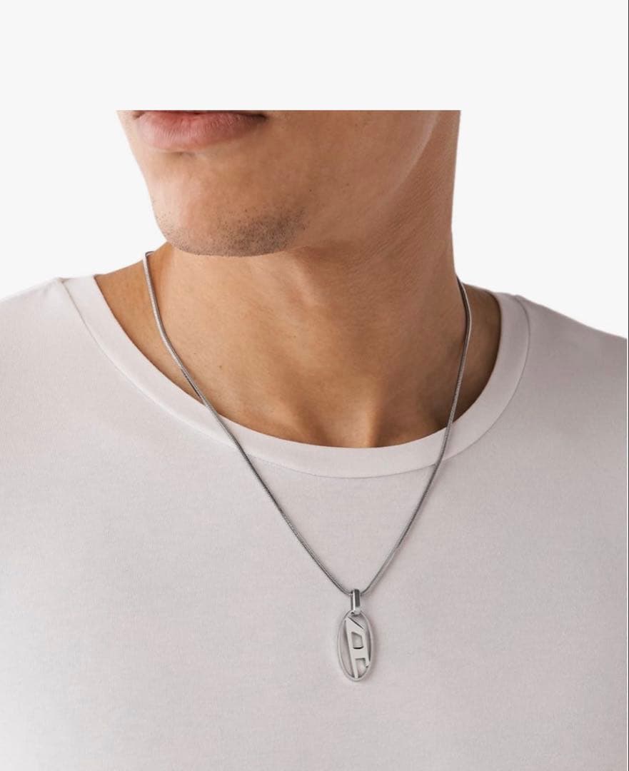 ディーゼルステンレススチールペンダントネックレス