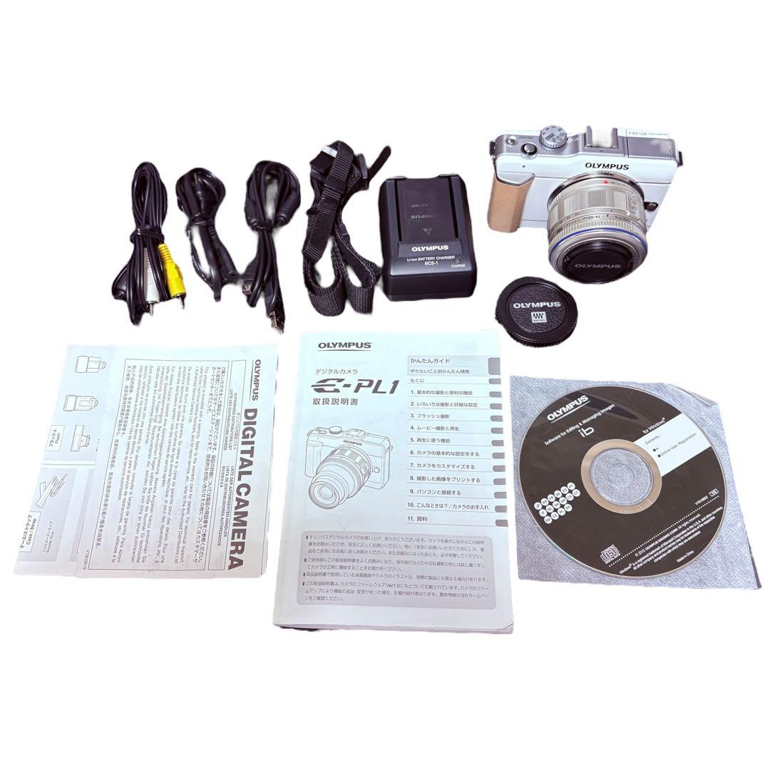 美品　付属品充実 OLYMPUS PEN E-PL1　ミラーレスカメラ　白