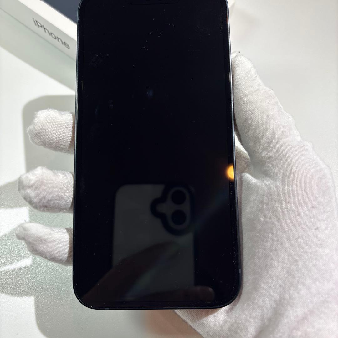 iPhone13 本体　ミッドナイトブラック