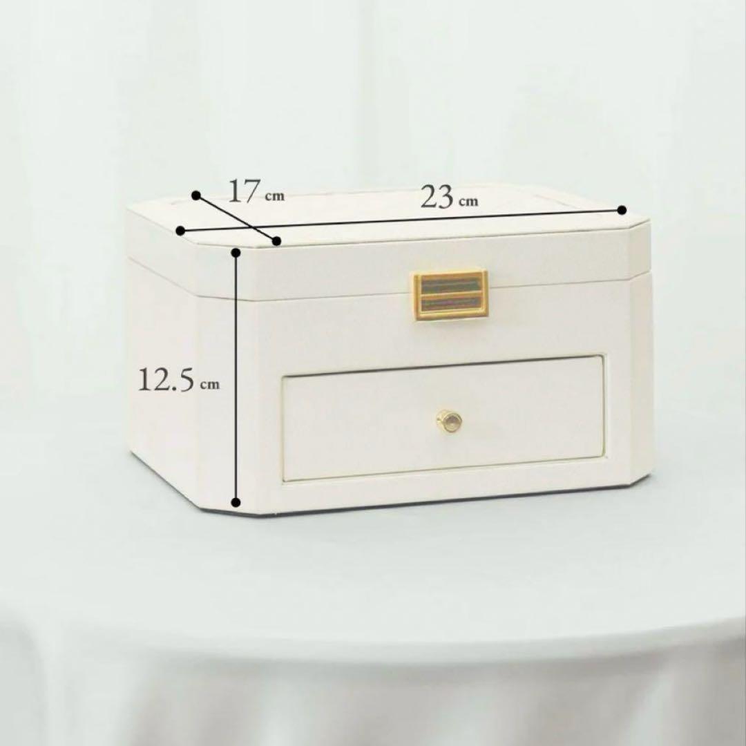 エパール　ジュエリーボックス　ホワイト×ゴールド