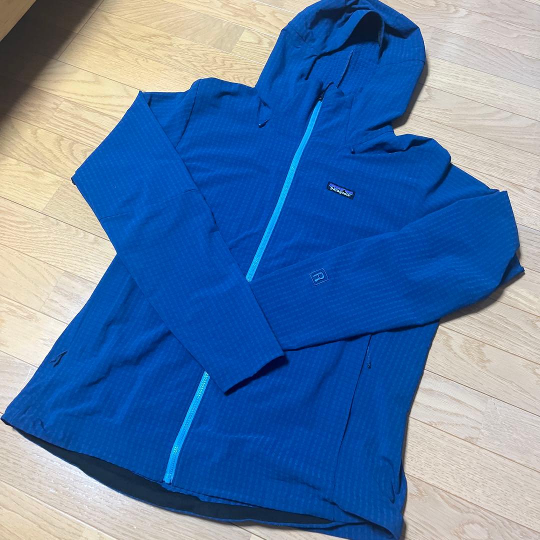 本日限定 パタゴニア　R1