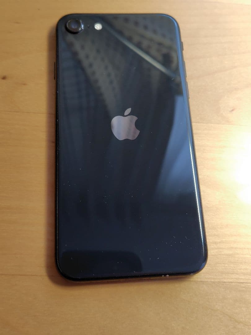 Apple iPhone SE(第2世代) ブラック 本体のみ