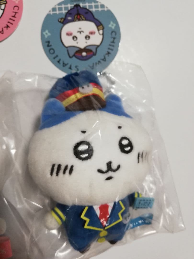 【新品未開封2個セット】ちいかわ ハチワレ駅員さんなマスコット