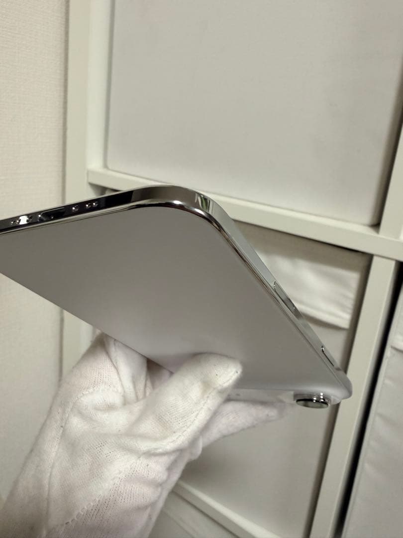 iPhone Air クラウドホワイト 256GB simフリー