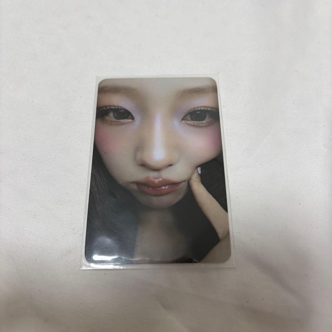 ステラ Hearts2Hearts ハツハ トレカ focus md 5万ウォン