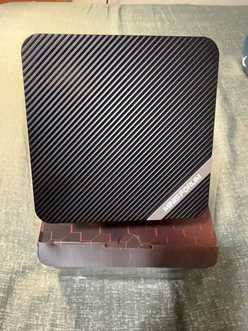 C*R様 MINISFORUM UM560 (ジャンク)