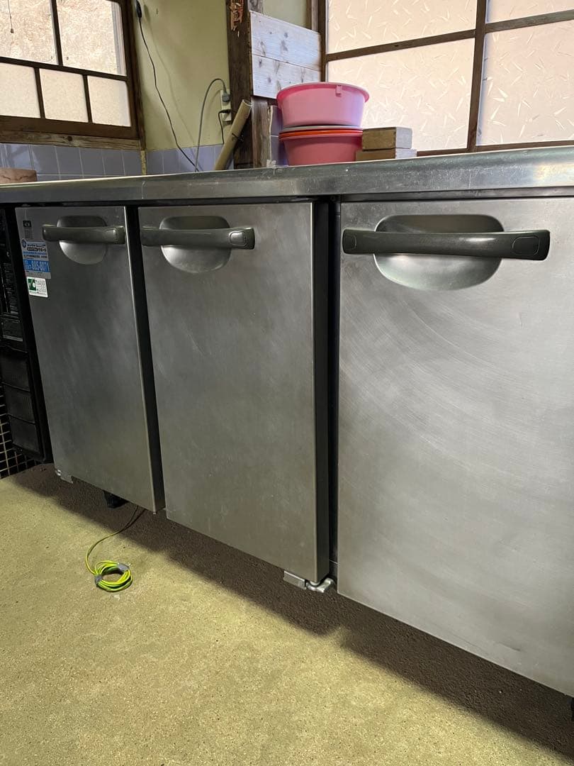 ホシザキ業務用テーブル形冷蔵庫