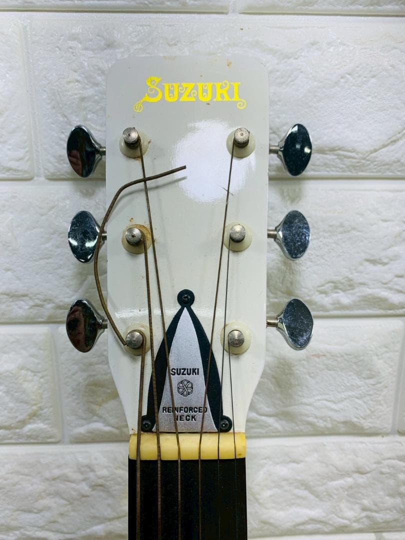 39Z SUZUKI ヴァイオリン F-130 アコースティックギター ホワイト