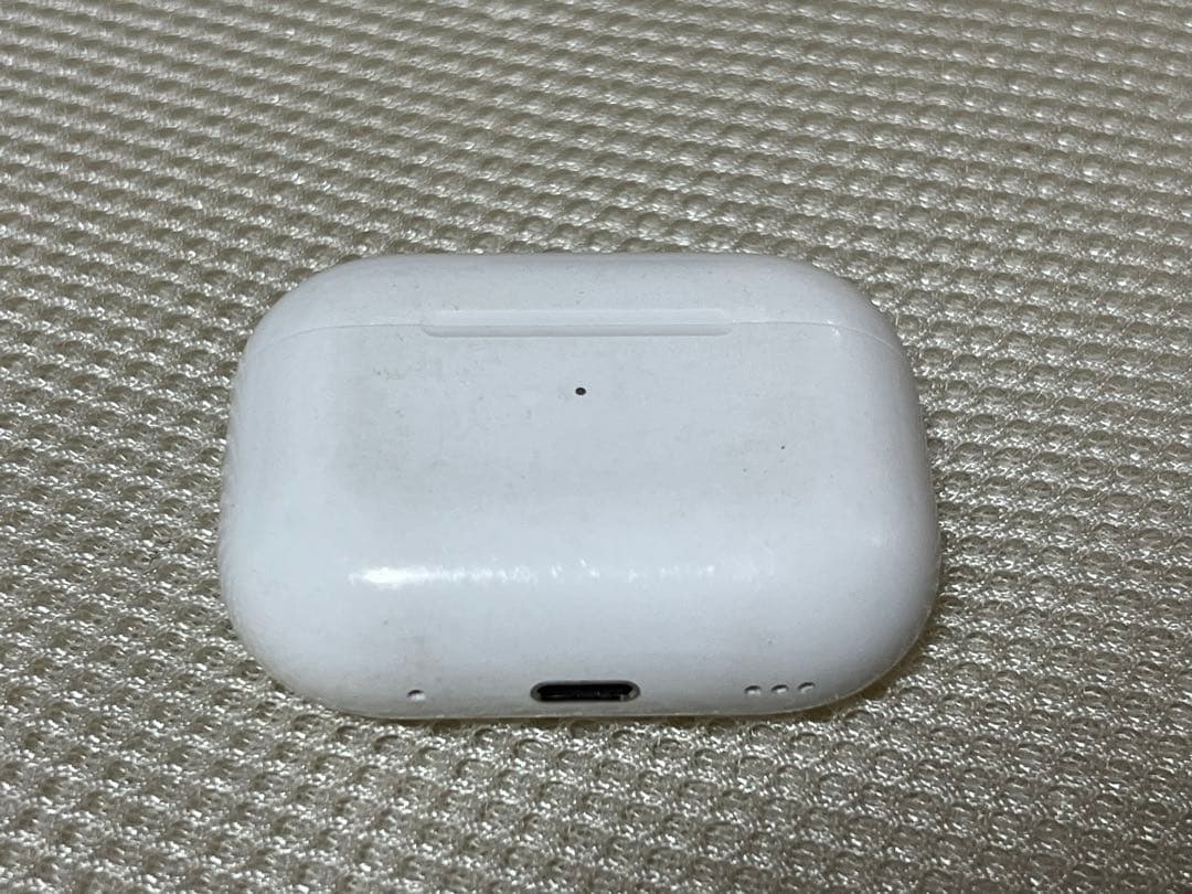 Apple AirPods Pro第二世代 本体 ホワイト※ワケあり