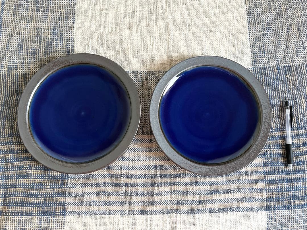 出西窯 縁鉄 皿 8寸 呉須 青 2枚セット