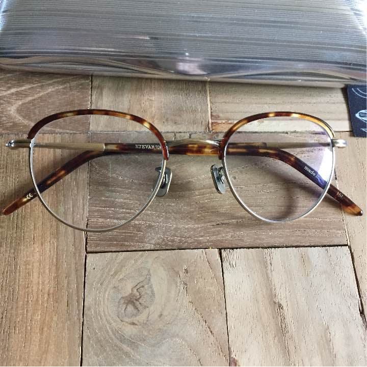 まこさま　Eyevan7285 550 メガネ