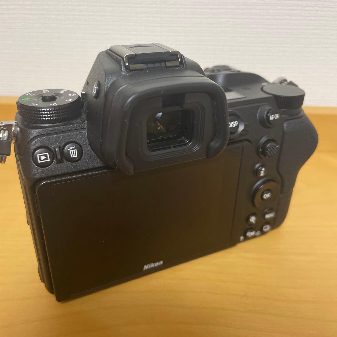 美品 Nikon Z6 本体＋CFexpress128GB カードリーダー