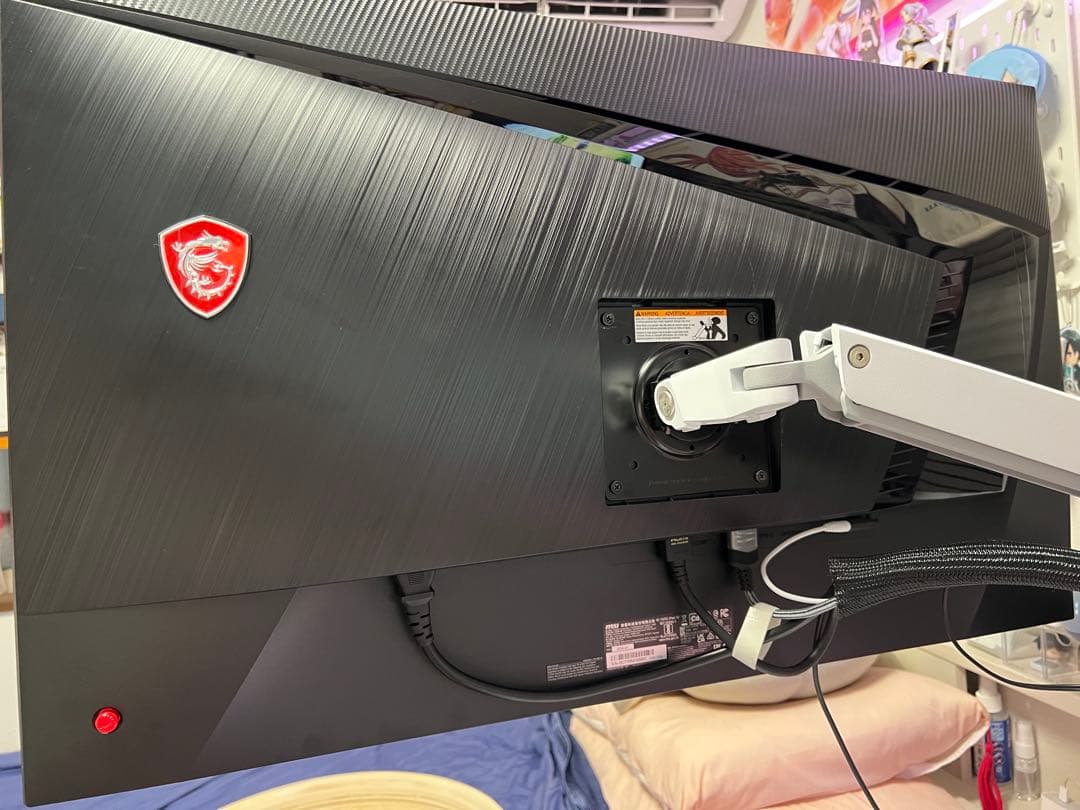 MSI MAG 323UPF ゲーミングモニター　4k 160Hz 中古美品