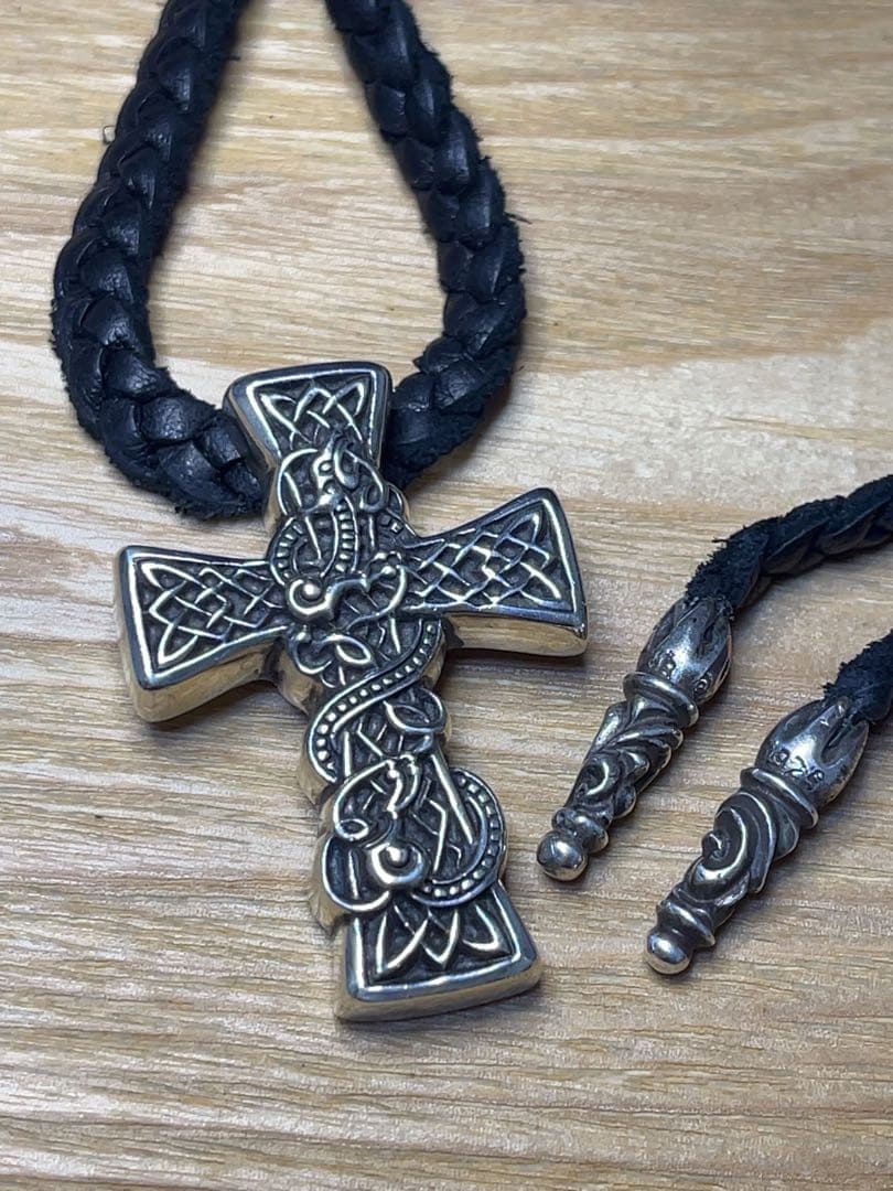クロムハーツ ケルティッククロスペンダントXS