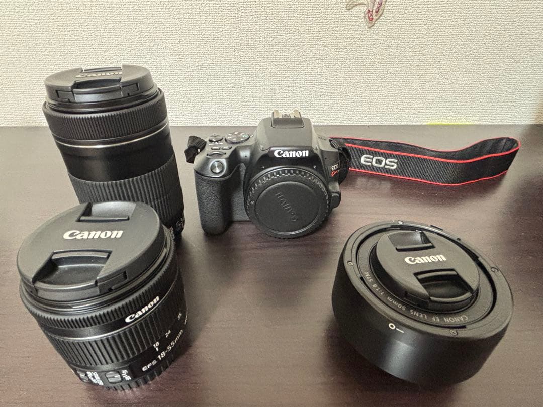 Canon EOS KissX10 ダブルズームキットEF50mmF1.8STM