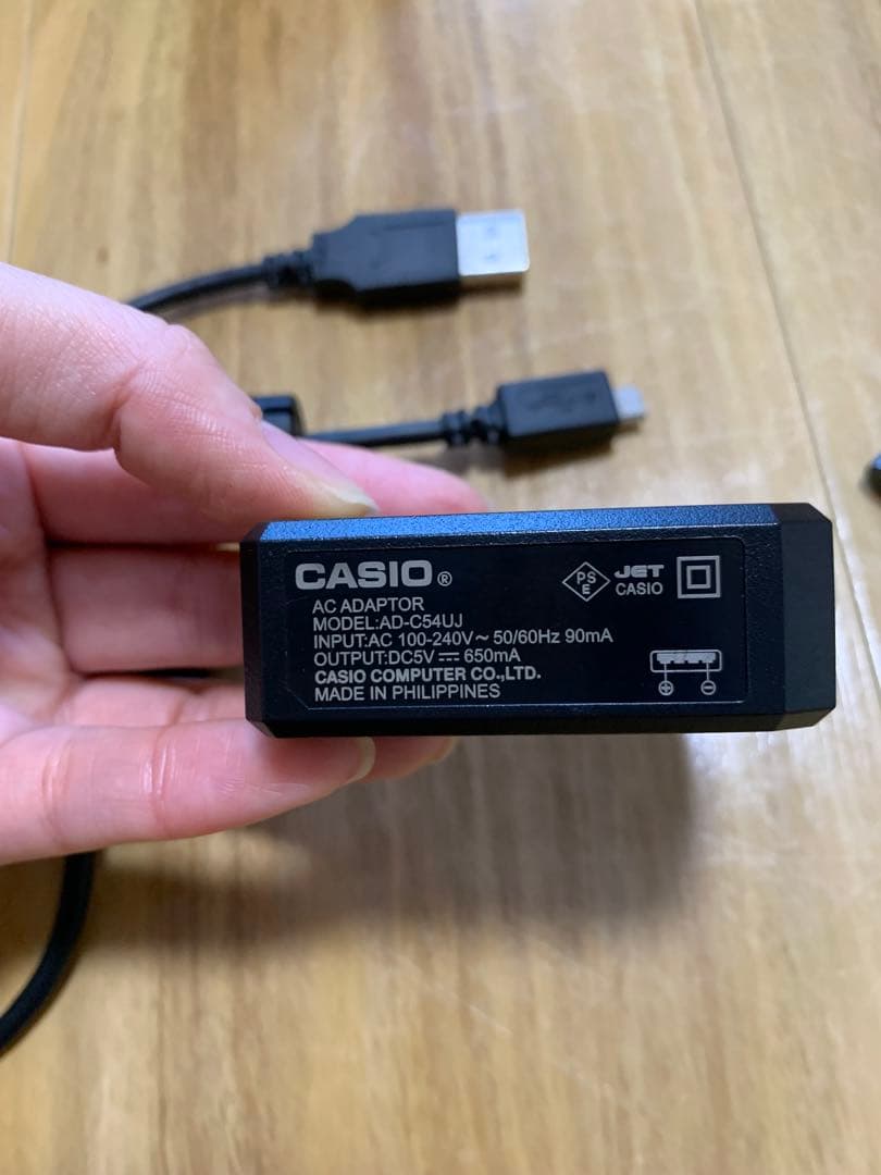 カシオ CASIO EXILIM EX-ZR50 ホワイト