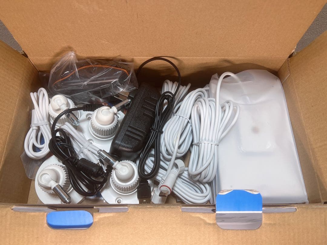 太陽光発電によるワイヤレスホームセキュリティカメラシステム