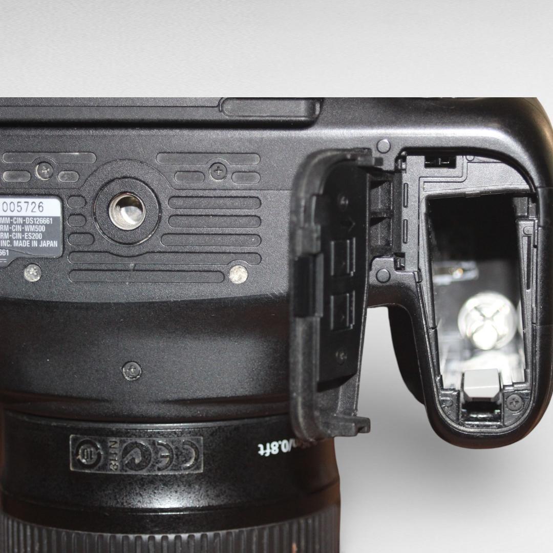 Canon キャノン EOS Kiss X9i レンズ付 2420万画素 動作品