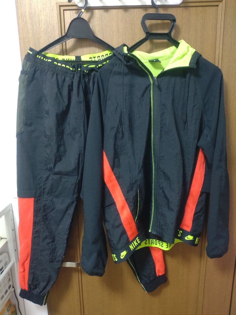 Nike ナイキ ジャージ ウィンドブレイカーセットアップ Lサイズ ブラック