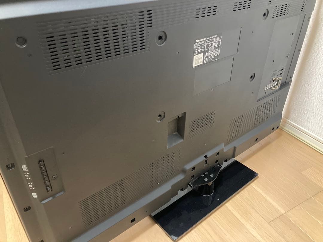 愛知県手渡し限定　パナソニック50型テレビ　ビエラ2013年TH-50A300