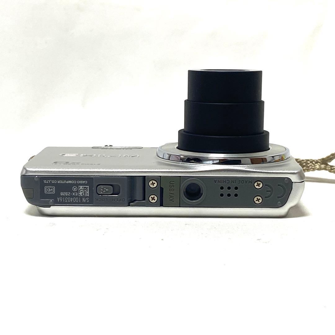 CASIO カシオ EXILIM エクシリム EX-ZS28 コンデジ シルバー
