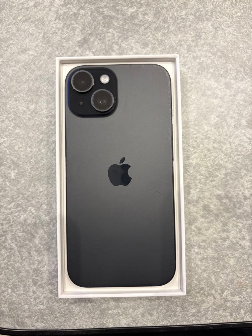 iPhone15 128GB ブラック
