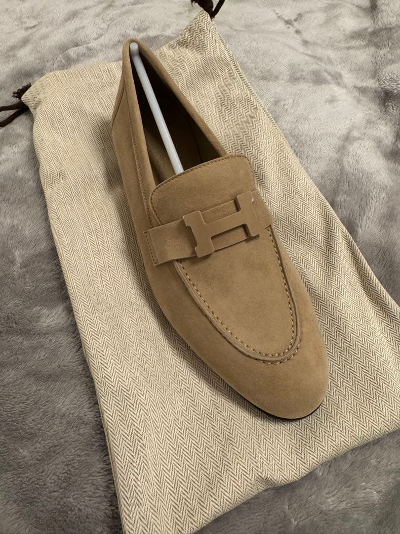 新品　エルメス　パリ　37 ベージュアルジル