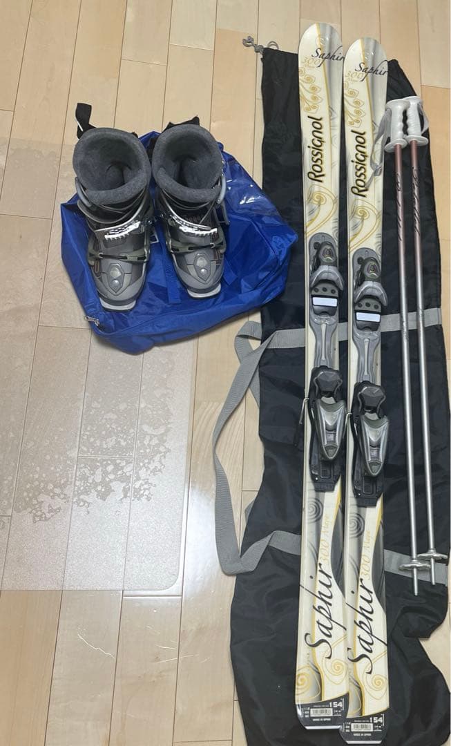 ロシニョールスキー154cm、Head23.5ブーツ 、ビンディング、ストック