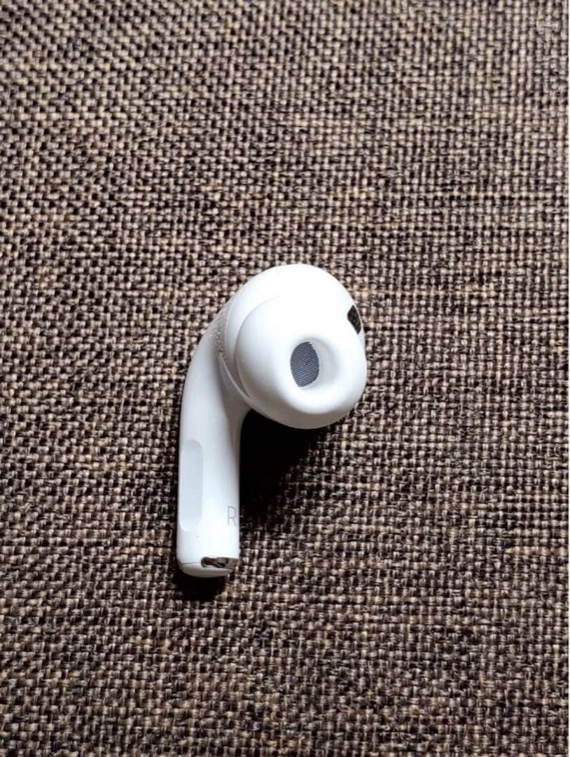 右耳 Apple AirPods Pro 第2世代 正規品 片耳472