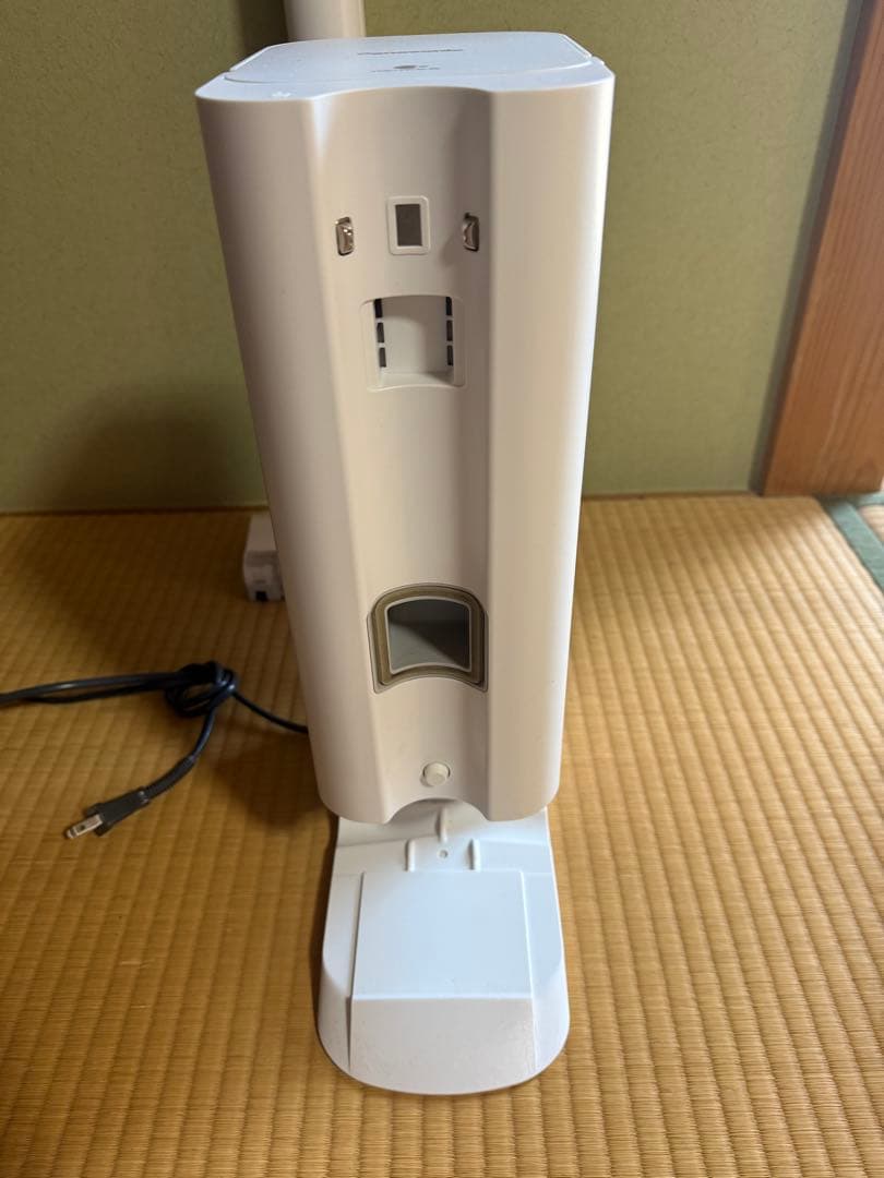 Panasonic掃除機　MC-NS10K 純正紙パック付き