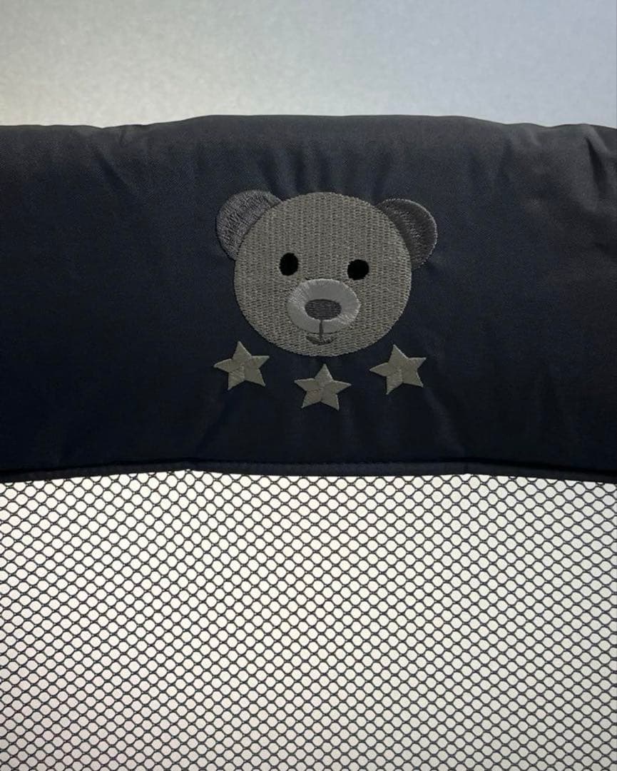 ココネルエアーAB グレーベア　アップリカ　ベビーベッド