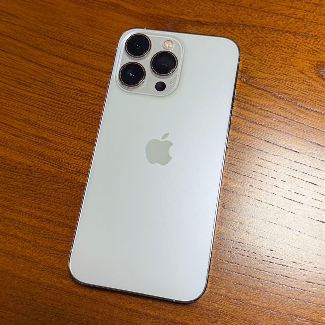 iPhone13 Pro シルバー 256GB 本体のみ