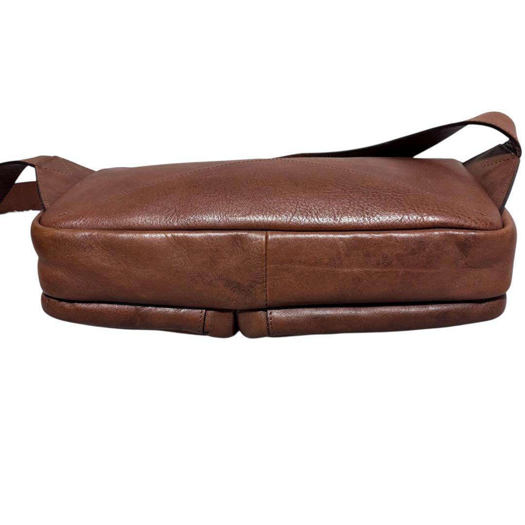 【極美品】土屋鞄 ビークル トリジップ ボディバッグ ブラウン メンズ