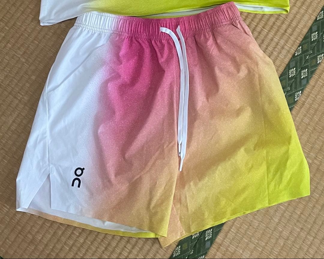 On Court Shorts Sサイズ