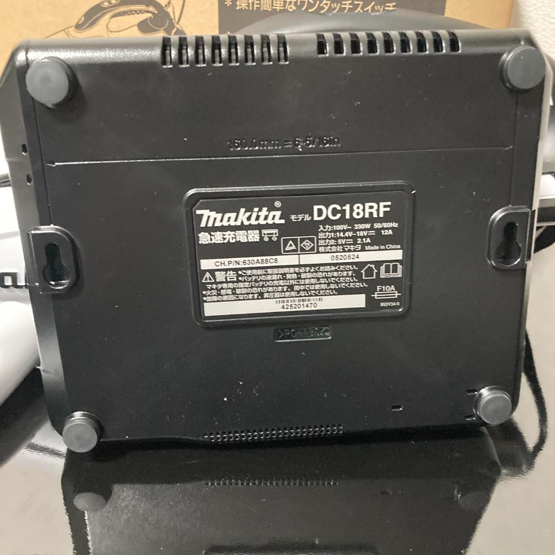 【新品】マキタ 充電式クリーナー CL181FDRFW 18V バッテリー付