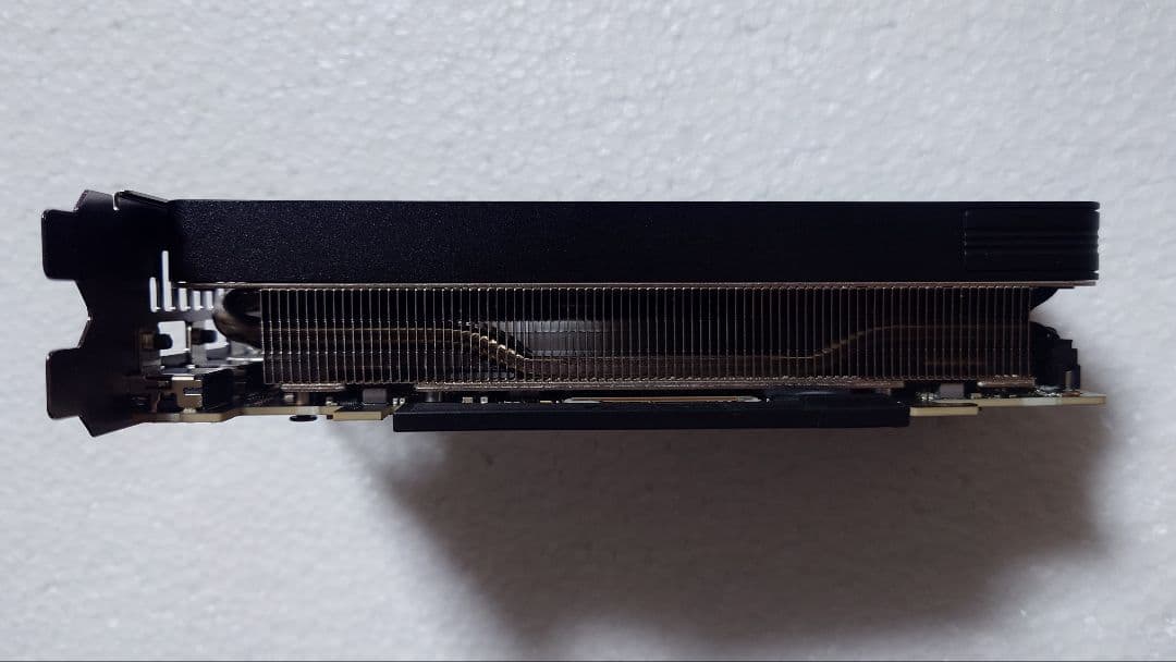 ASUS GeForce RTX 5060 8GB　LP
