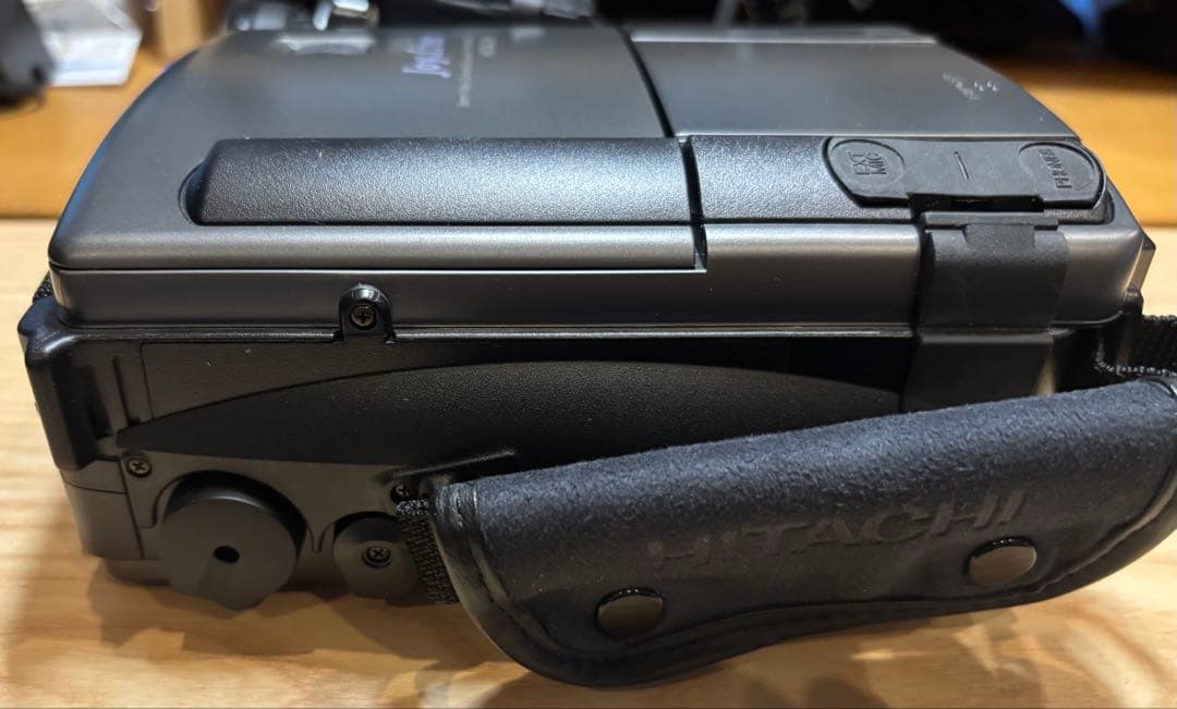 正常動作確認美品◆日立ビデオカメラ Hi8 VM－Ｈ1００Ｌ　はなれワザ