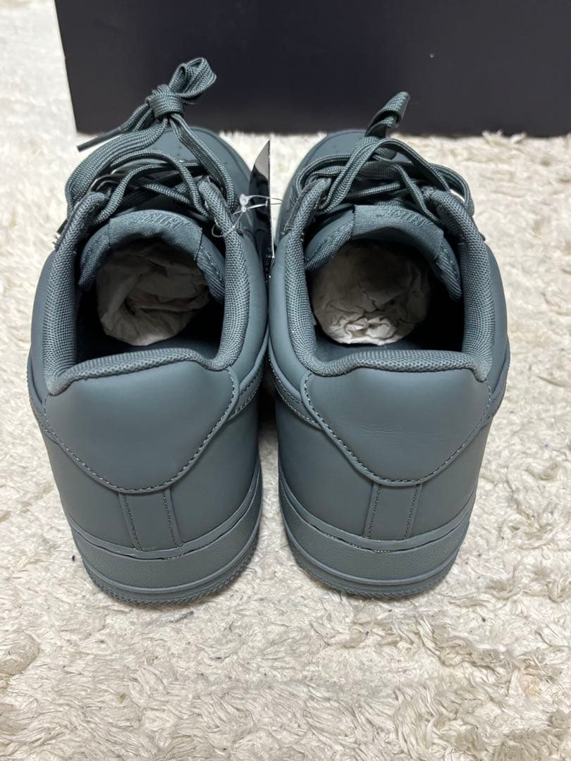 ナイキ エアフォース1 ロー レトロ プレミアム \"ボンバーグレー\"