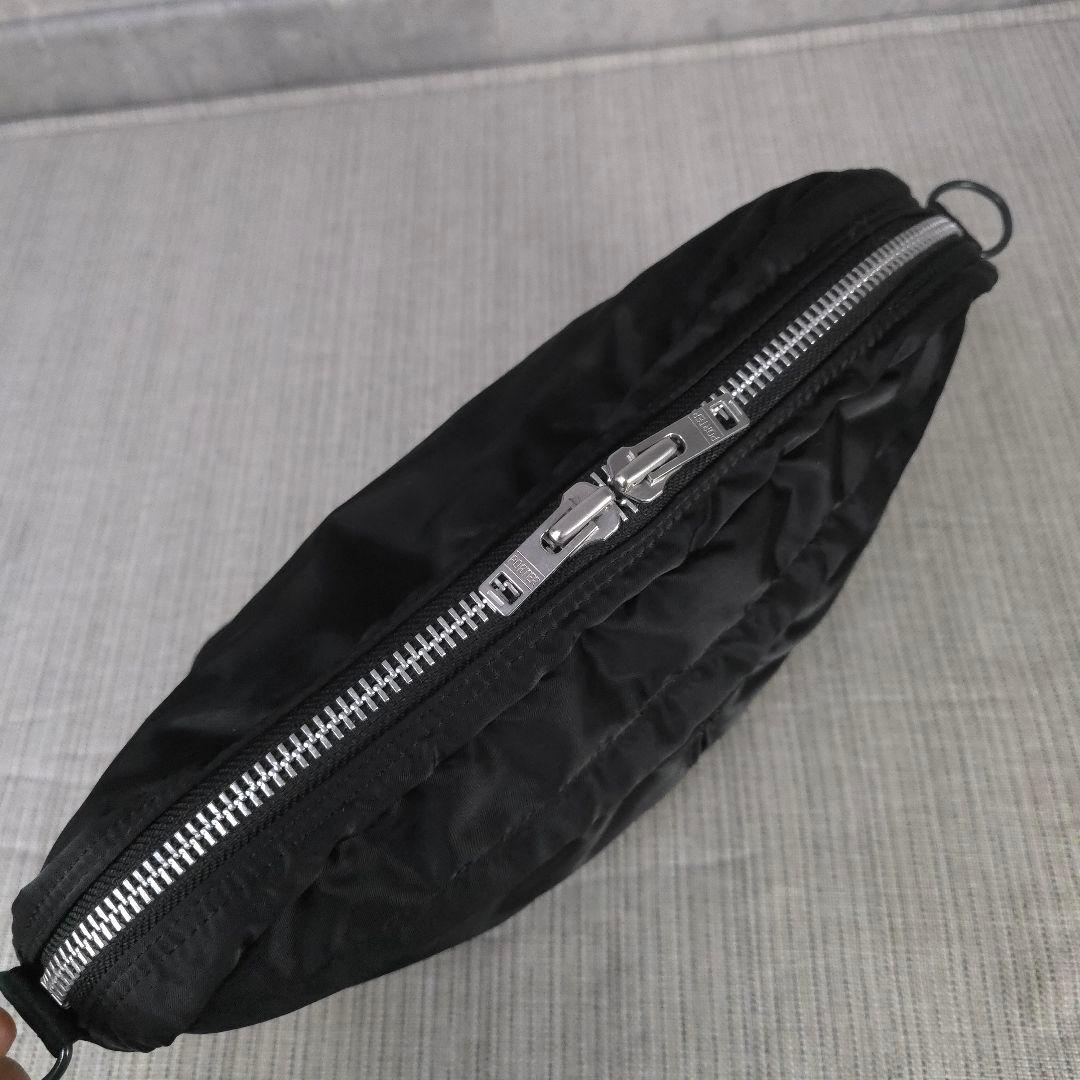 未使用に近い　PORTER　タンカー　ショルダーバッグ　最終モデル　オーバル　黒