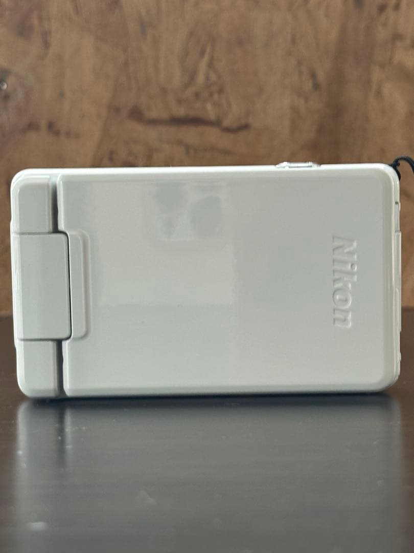 Nikon COOLPIX S6900 （ナチュラルホワイト）