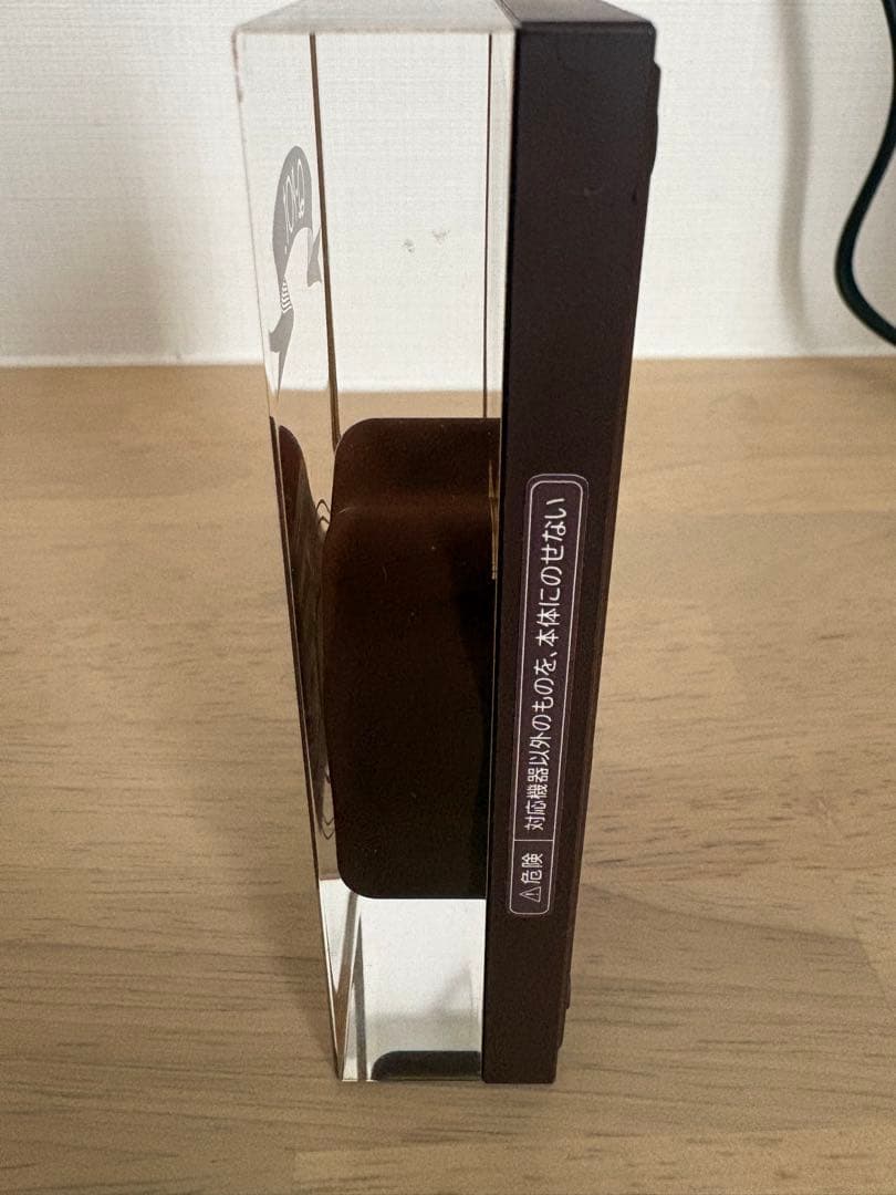 Q-pot.スマートフォン　チョコレート　ジャンク品